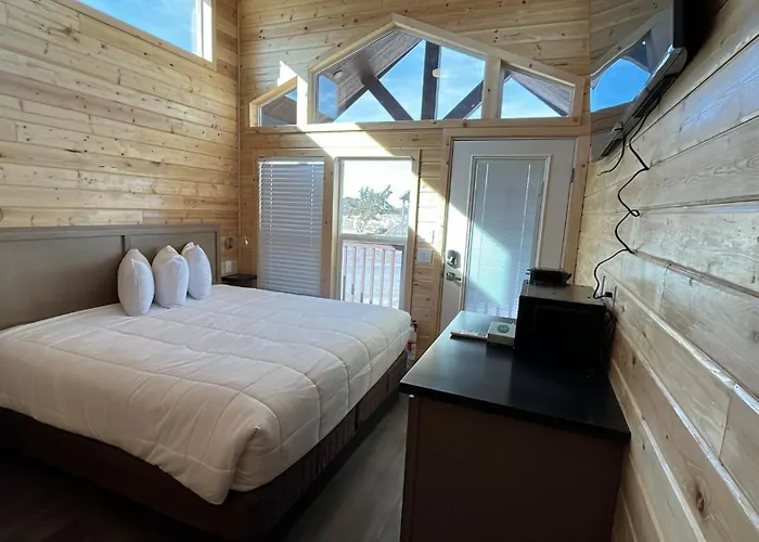 Chalet 064a Brand New Peaceful With Loft & King Bed Near Grand Canyon South Rim *