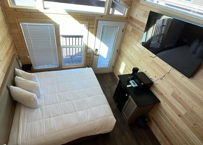 Chalet 064a Brand New Peaceful With Loft & King Bed Near Grand Canyon South Rim Valle