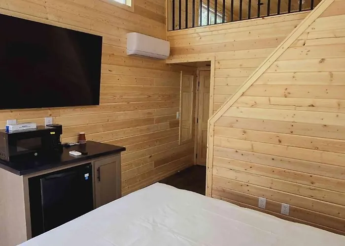 Chalet 064a Brand New Peaceful With Loft & King Bed Near Grand Canyon South Rim